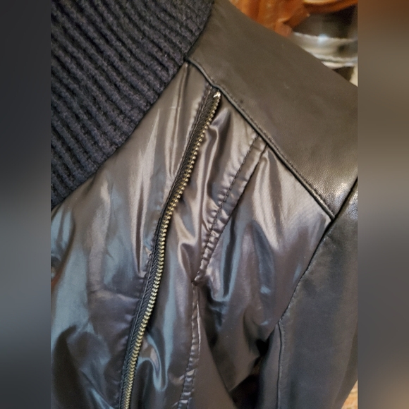 Mackage two part Black Lamb Skin Leather Jacket with Ribbed Collar - Picture 9 of 15